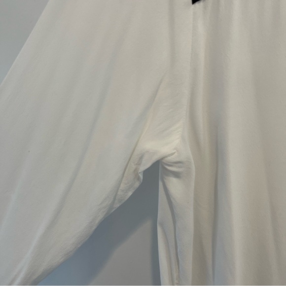 Gap Pajama style button-down blouse - Black & White - Large - Picture 4 of 13